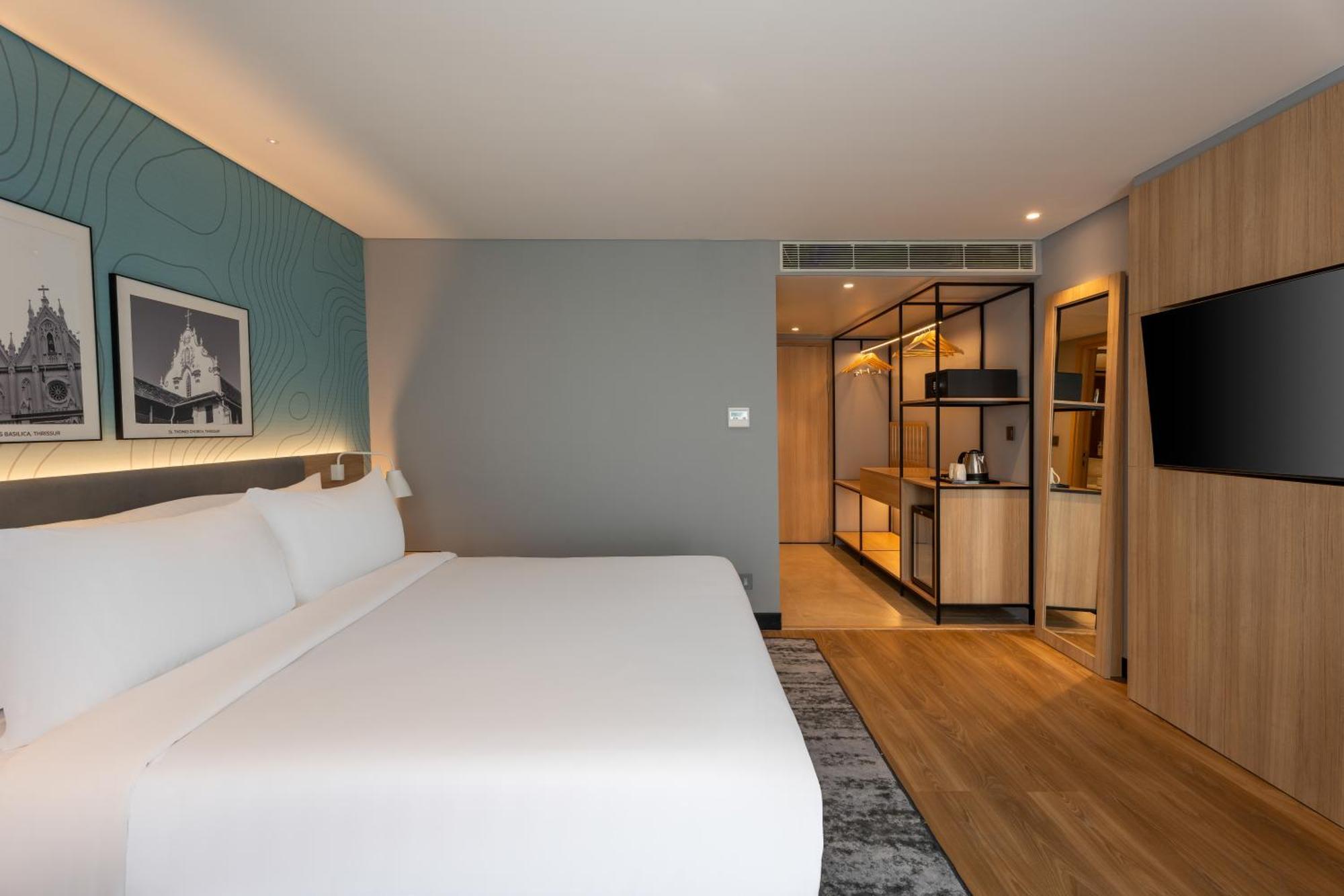 Park Inn & Suites By Radisson Thrissur East Fort Extérieur photo