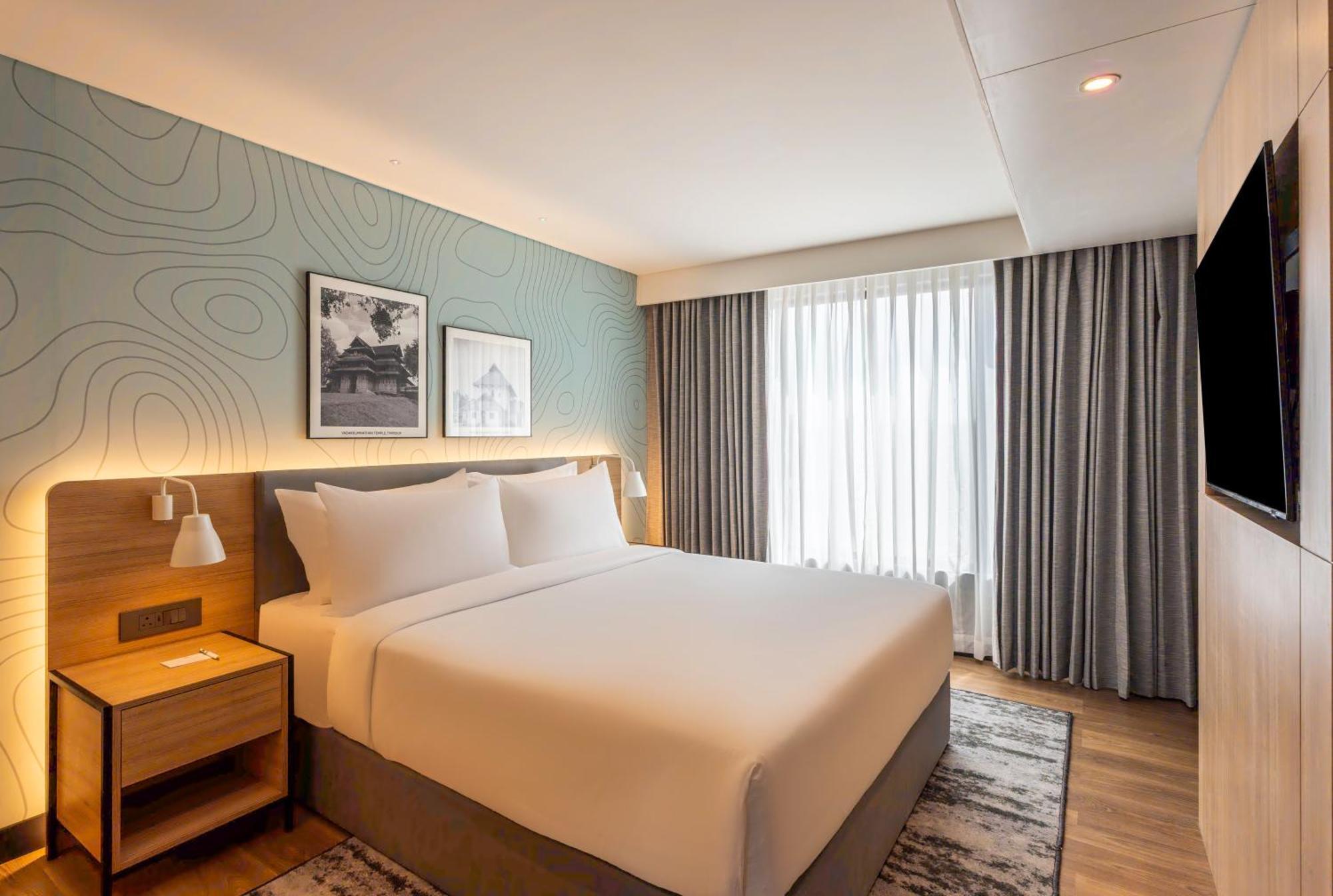 Park Inn & Suites By Radisson Thrissur East Fort Extérieur photo