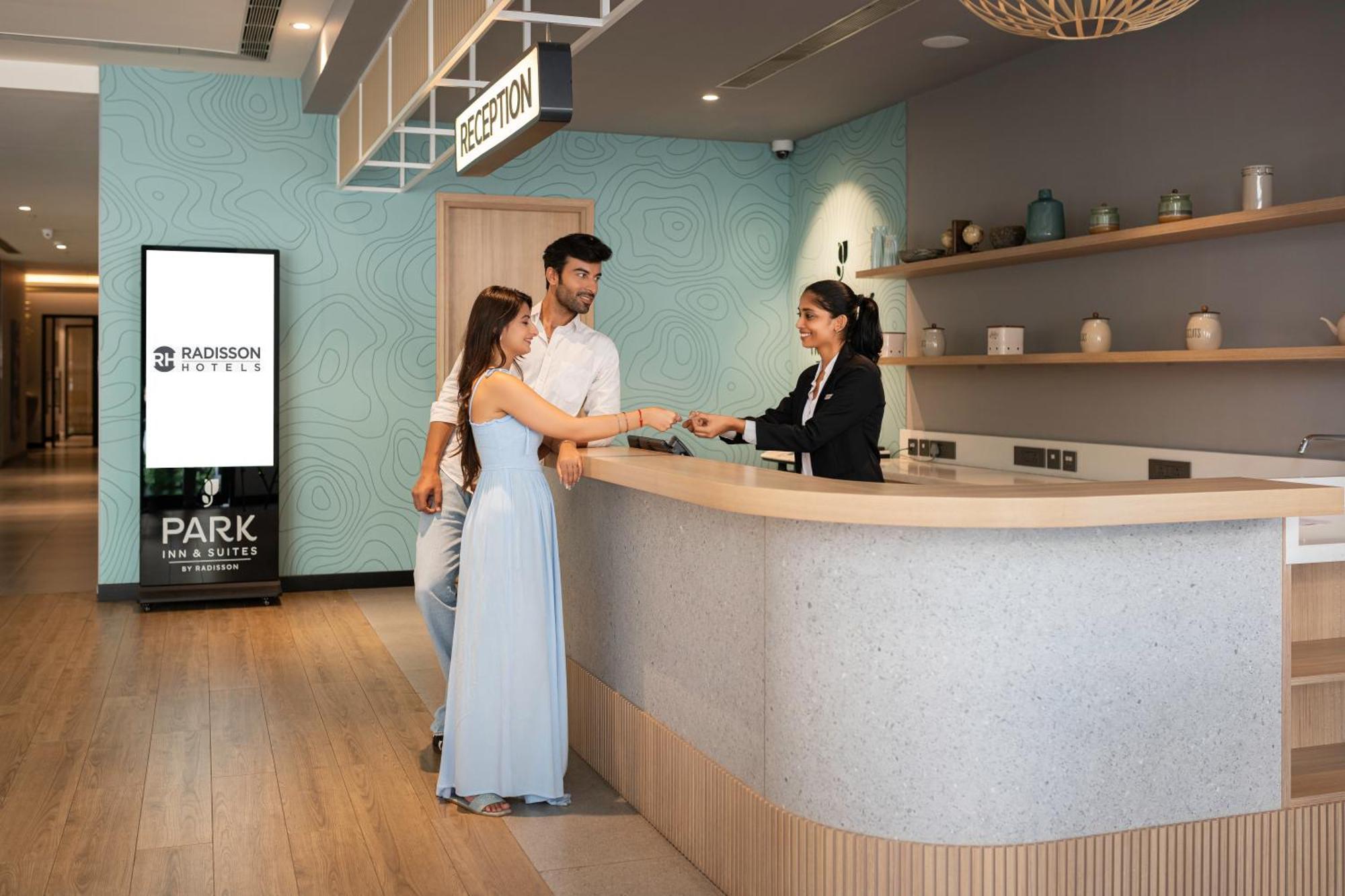 Park Inn & Suites By Radisson Thrissur East Fort Extérieur photo